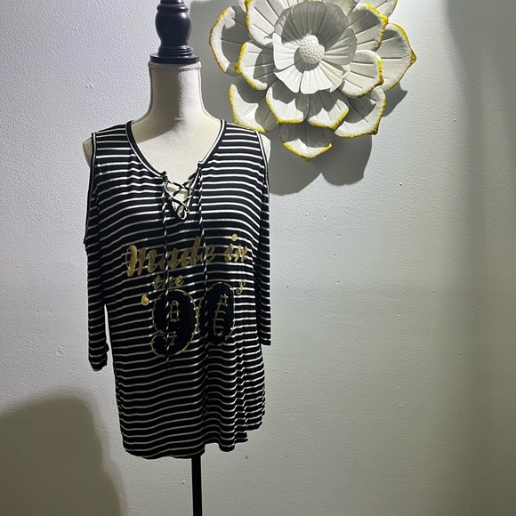 Gemstone Women Top long sleeve Cold
Shoulder - Picture 1 of 3